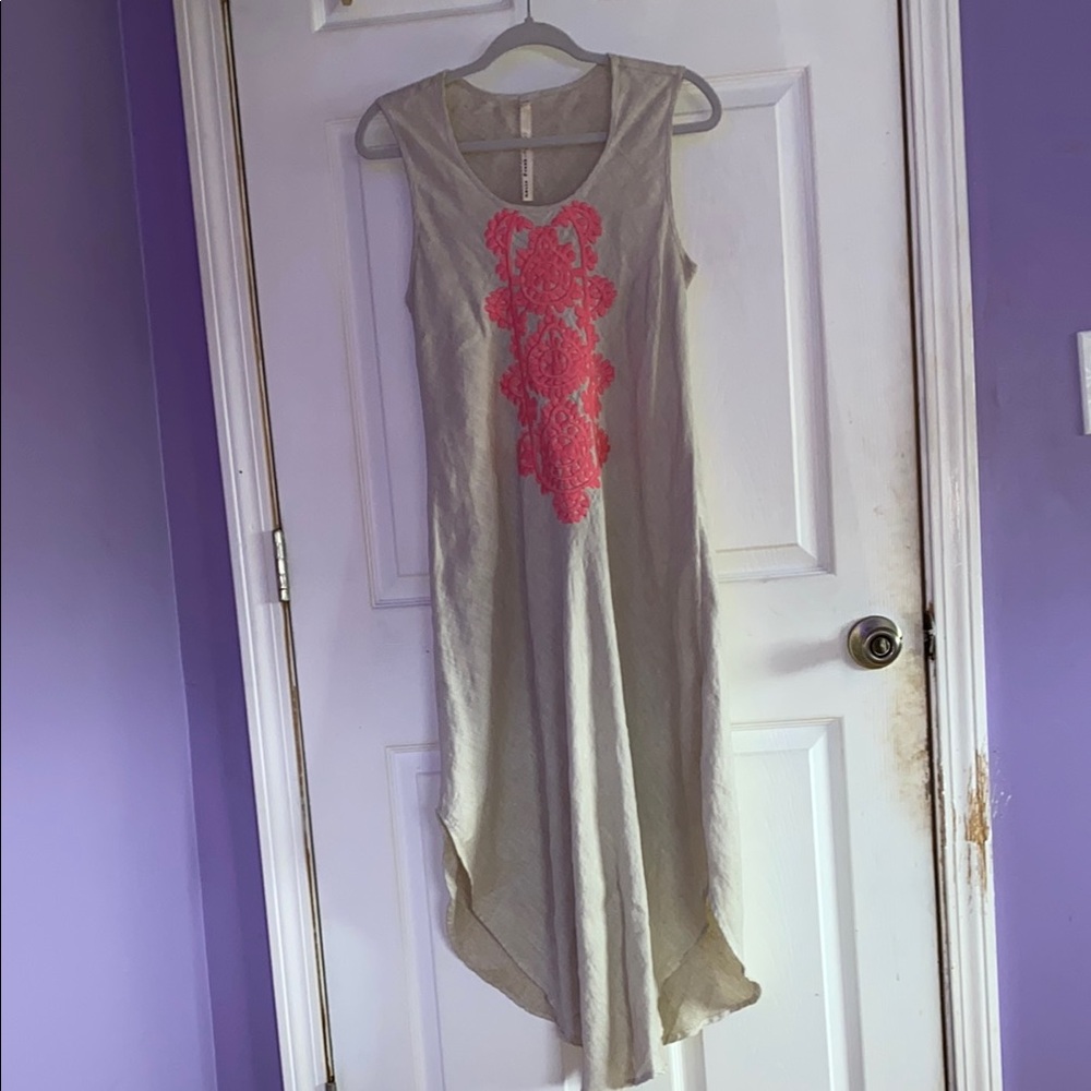 Boutique Sleeveless Cream Dress with Pink Accents